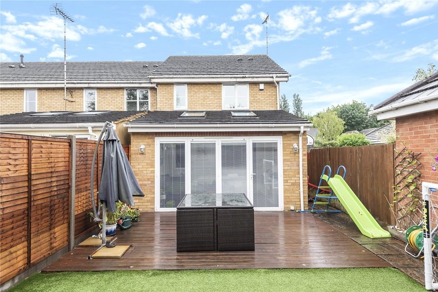 Find 3 Bedroom Houses For Sale In Watford Hertfordshire Zoopla