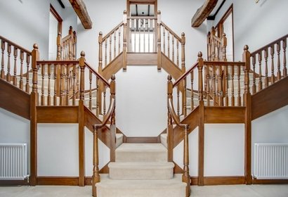 for sale roberts lane london 10265 - Gibbs Gillespie