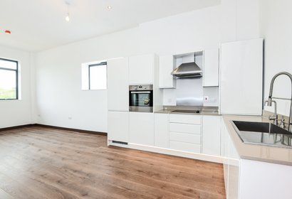 to let stanley kubrick road london 12264 - Gibbs Gillespie