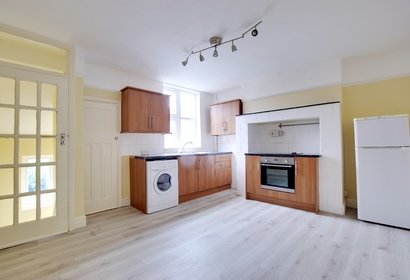 to let high street london 13778 - Gibbs Gillespie