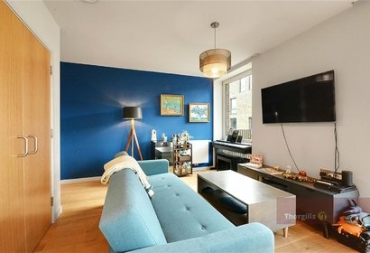 for sale durham wharf drive london 13837 - Gibbs Gillespie