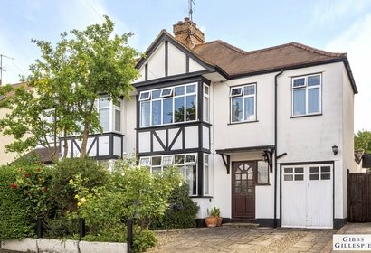 sold moat drive london 15549 - Gibbs Gillespie