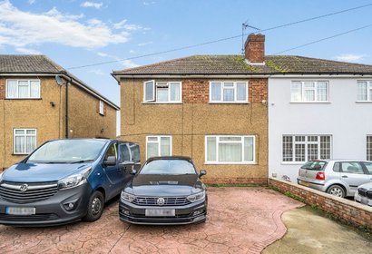 for sale craigweil drive london 16189 - Gibbs Gillespie