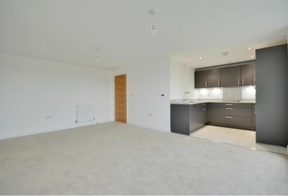 available flat 33 london 16344 - Gibbs Gillespie