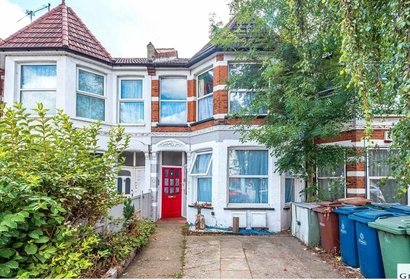for sale pinner road london 16444 - Gibbs Gillespie