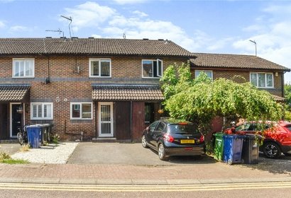 sold abbeyfields close london 16476 - Gibbs Gillespie