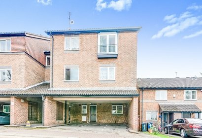 sold abbeyfields close london 16911 - Gibbs Gillespie