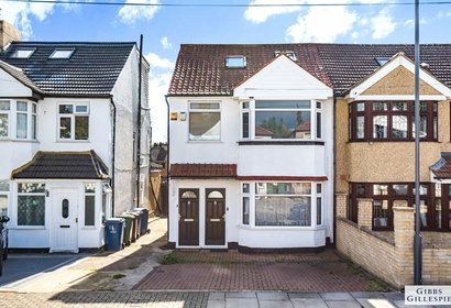 for sale derby avenue london 17277 - Gibbs Gillespie