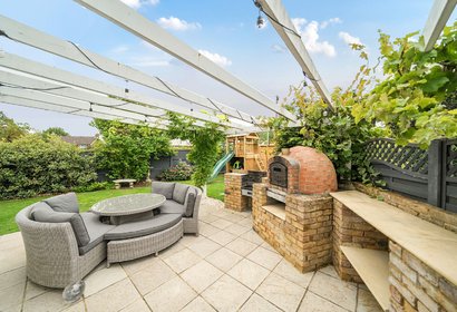 for sale poplars close london 17416 - Gibbs Gillespie