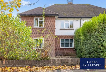 let chamberlain way london 17549 - Gibbs Gillespie