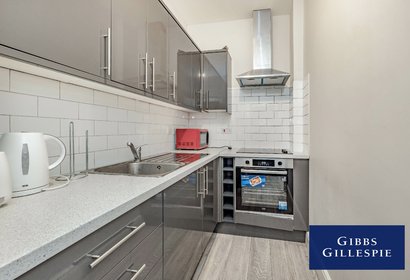available flat 4 london 17882 - Gibbs Gillespie