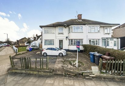 for sale imperial drive london 17953 - Gibbs Gillespie