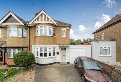 for sale chelston road london 18115 - Gibbs Gillespie