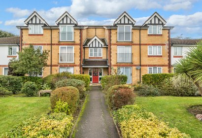 for sale morse close london 19365 - Gibbs Gillespie