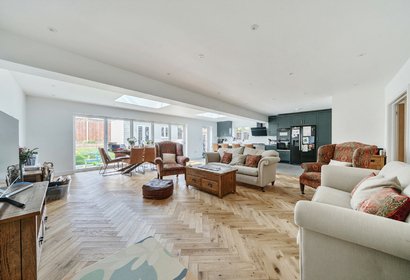 for sale burford close london 20458 - Gibbs Gillespie