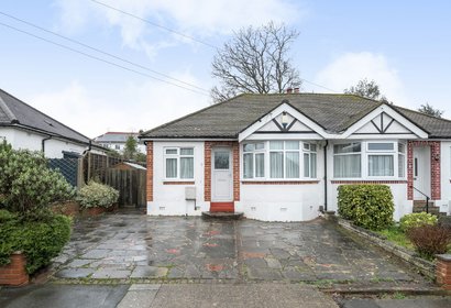 for sale coniston gardens london 21493 - Gibbs Gillespie