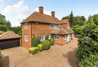 for sale slade oak lane london 22539 - Gibbs Gillespie