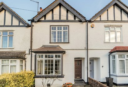 under offer titian avenue london 23520 - Gibbs Gillespie