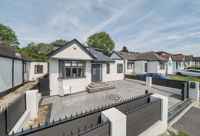 for sale hillside road london 24222 - Gibbs Gillespie