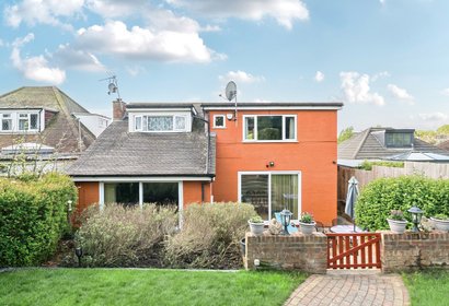 for sale hillside road london 24370 - Gibbs Gillespie