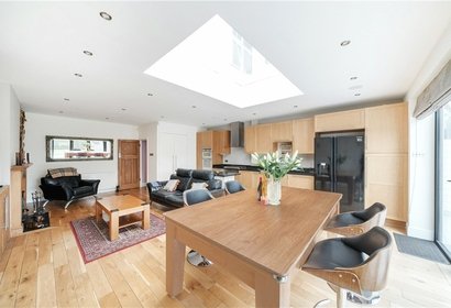 for sale popes lane london 25037 - Gibbs Gillespie