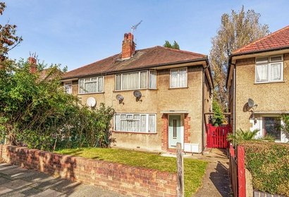 sold connell crescent london 26272 - Gibbs Gillespie