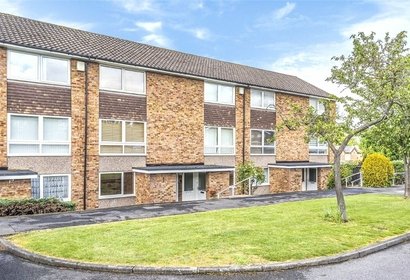 for sale seaford close london 26868 - Gibbs Gillespie