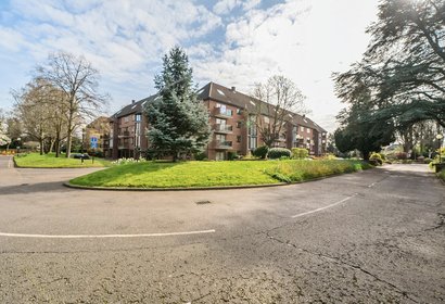 for sale winslow close london 28464 - Gibbs Gillespie