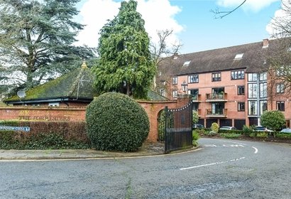 for sale winslow close london 28870 - Gibbs Gillespie
