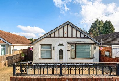 under offer high road london 29764 - Gibbs Gillespie