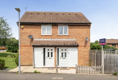 for sale ladywalk london 31017 - Gibbs Gillespie