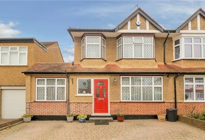 under offer courtfield gardens london 31868 - Gibbs Gillespie