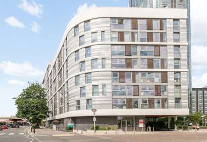 under offer ealing road london 31935 - Gibbs Gillespie