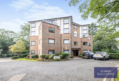 let agreed 203 london 32604 - Gibbs Gillespie