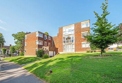 for sale dormans close london 32898 - Gibbs Gillespie