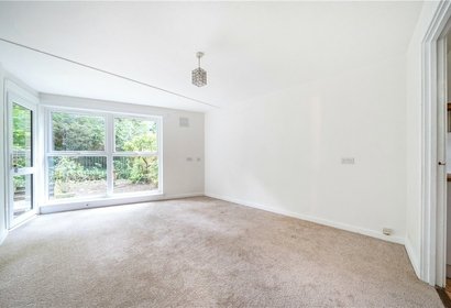 sold garrick close london 32908 - Gibbs Gillespie