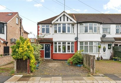 for sale barmouth avenue london 32952 - Gibbs Gillespie