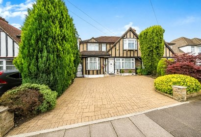 for sale green lane london 33030 - Gibbs Gillespie