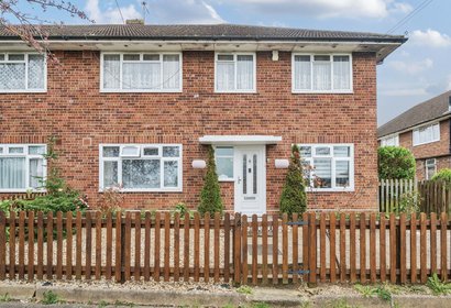 sold newbury way london 33091 - Gibbs Gillespie