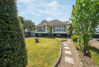 for sale raglan gardens london 33298 - Gibbs Gillespie