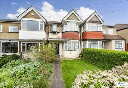 sold yeading avenue london 33376 - Gibbs Gillespie