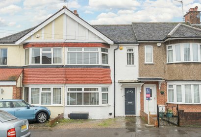 sold chudleigh way london 33491 - Gibbs Gillespie