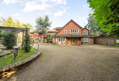 for sale parkfield london 33494 - Gibbs Gillespie