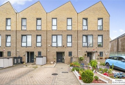 under offer austen road london 33579 - Gibbs Gillespie