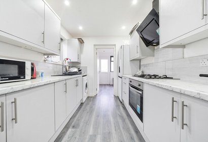 for sale halsbury road west london 33769 - Gibbs Gillespie