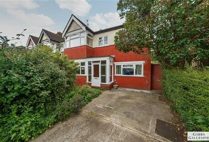 for sale yeading avenue london 33772 - Gibbs Gillespie