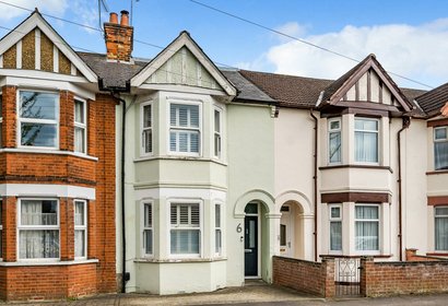 sold hilliard road london 33889 - Gibbs Gillespie