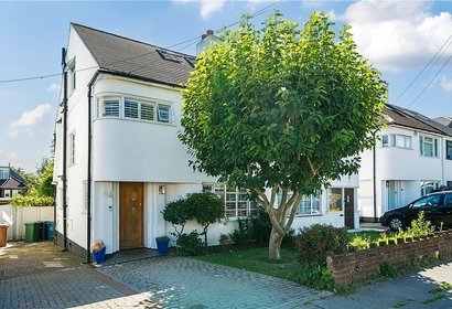 under offer whitegate gardens london 34307 - Gibbs Gillespie