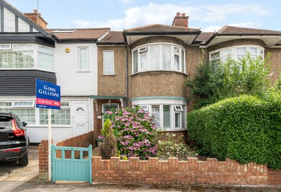 under offer chelston road london 34360 - Gibbs Gillespie