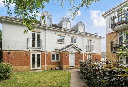 for sale basildon close london 34392 - Gibbs Gillespie